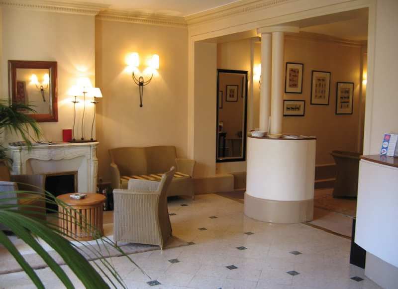Makom Pereire Hotel Parijs